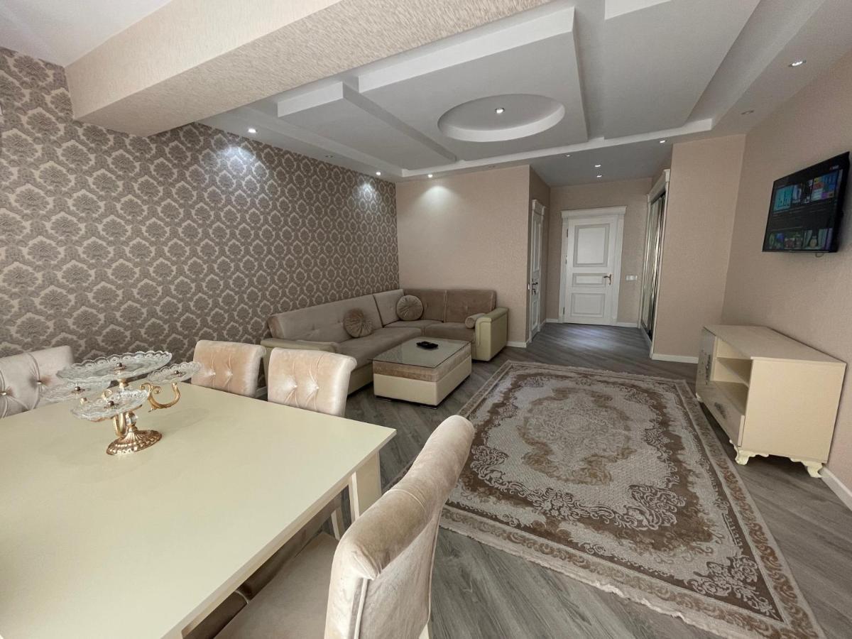 Lux Apartment Baku Exterior photo