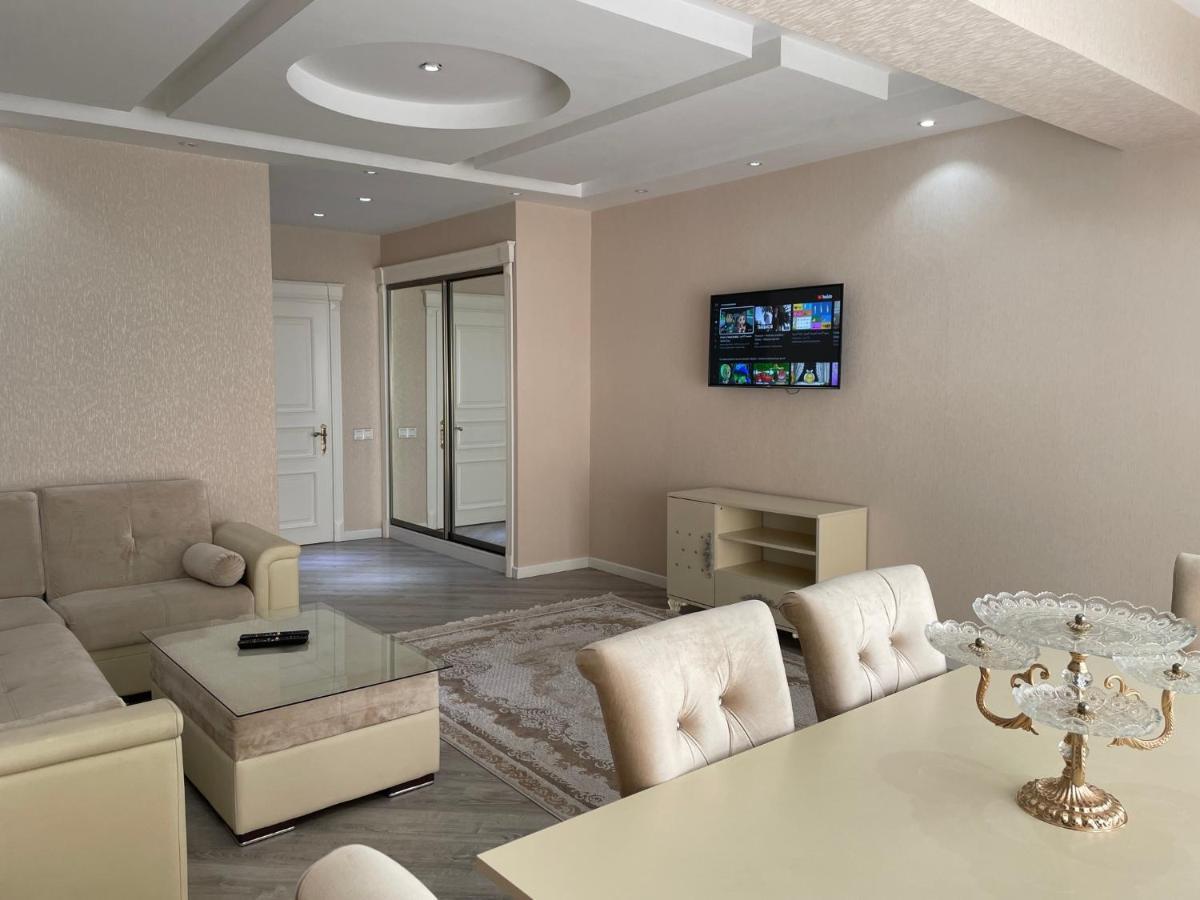 Lux Apartment Baku Exterior photo